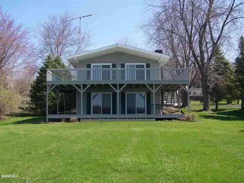 4-84 Beachcomber Ln, Lanark, IL 61046 photo 2
