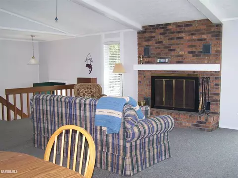 4-84 Beachcomber Ln, Lanark, IL 61046 photo 7