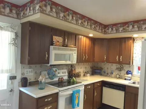 718 S Jackson, Mount Carroll, IL 61053 photo 10