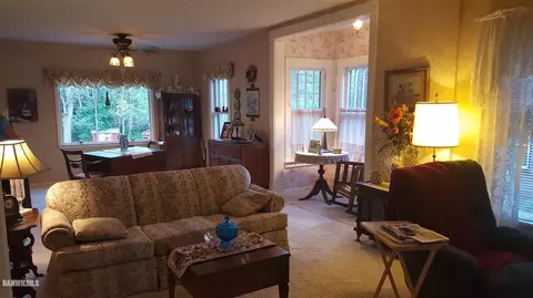 718 S Jackson, Mount Carroll, IL 61053 photo 3