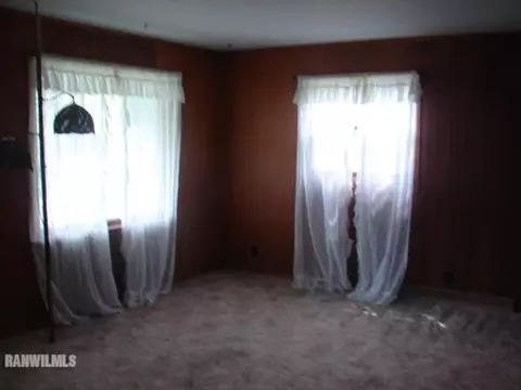 1138 W Prentice, Freeport, IL 61032 photo 3
