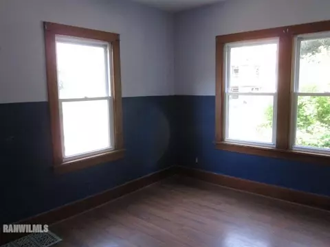311 E Jefferson St, Freeport, IL 61032 photo 13