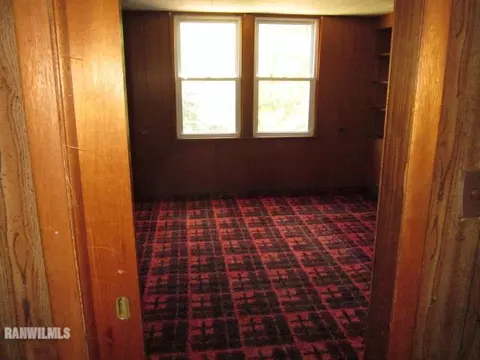 311 E Jefferson St, Freeport, IL 61032 photo 15