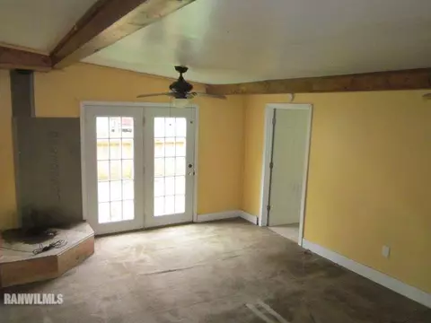 1124 W Main St, Thomson, IL 61285 photo 10