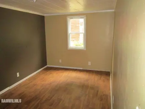 1124 W Main St, Thomson, IL 61285 photo 12