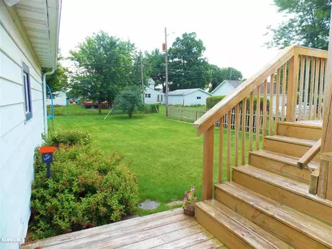 111 3rd Ave, Forreston, IL 61030 photo 20
