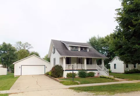 111 3rd Ave, Forreston, IL 61030 photo 24