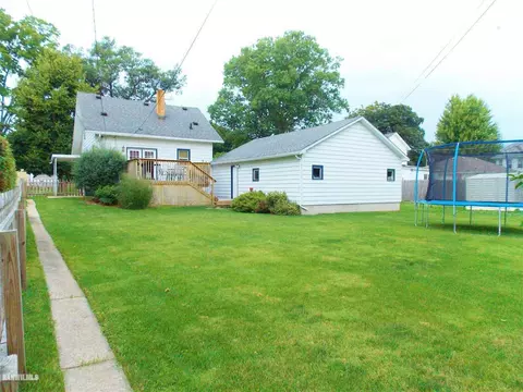111 3rd Ave, Forreston, IL 61030 photo 16