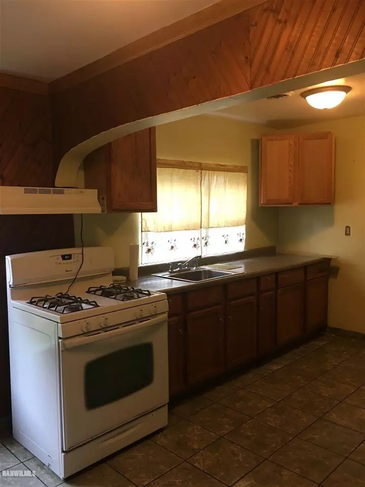  219 Calumet, Savanna, IL 61074 photo 5