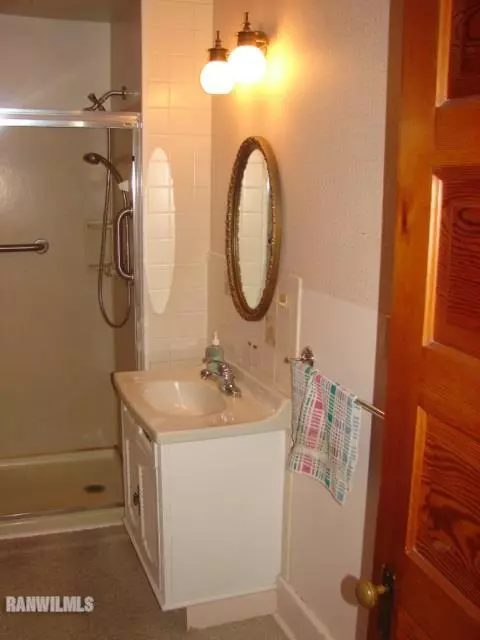 1124 S State Ave, Freeport, IL 61032 photo 19