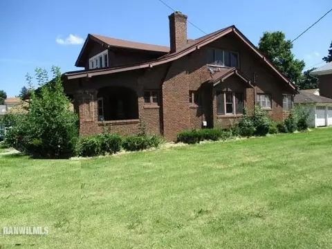 1641 S Chicago Ave, Freeport, IL 61032 photo 8