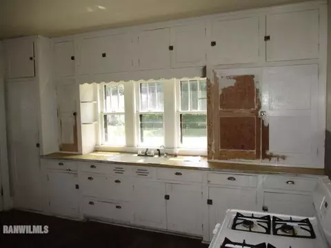 1641 S Chicago Ave, Freeport, IL 61032 photo 4