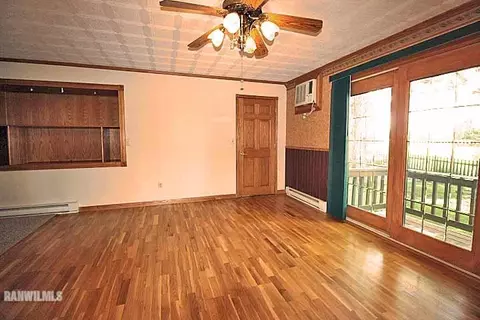 974 Angle Rd, Freeport, IL 61032 photo 7
