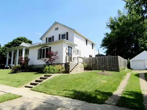 222 E Prairie St, Lanark, IL 61046 photo 1
