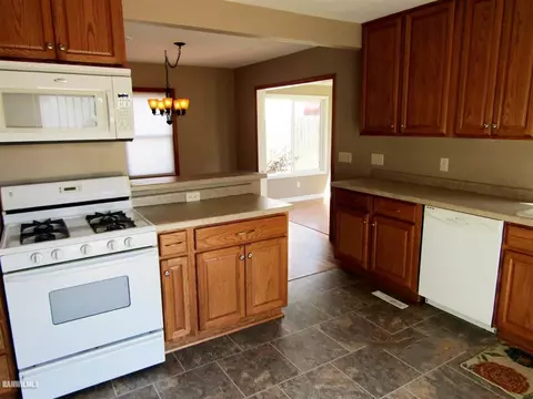 222 E Prairie St, Lanark, IL 61046 photo 7
