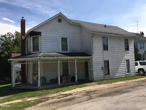 301 E Rapp St, Mount Carroll, IL 61053 photo 1