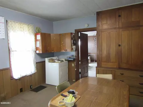 106 W 3rd, Ridott, IL 61067 photo 9