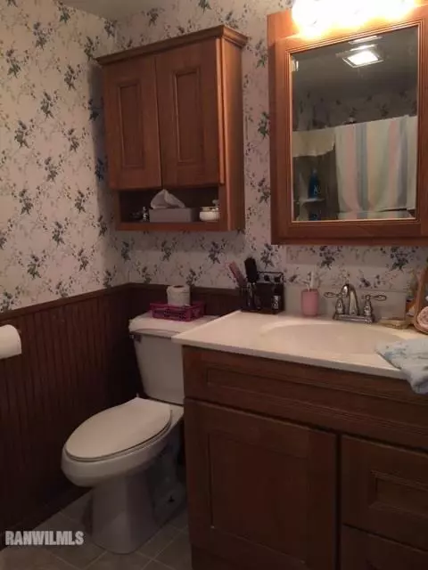 323 Calvert Ave, Chadwick, IL 61014 photo 10