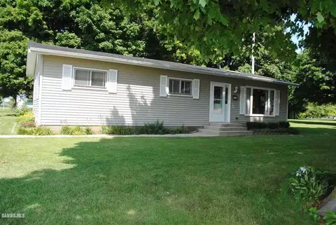 16 School St, Chadwick, IL 61014 photo 1