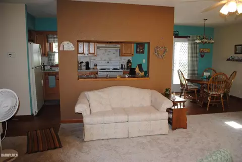 16 School St, Chadwick, IL 61014 photo 9