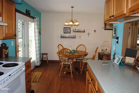 16 School St, Chadwick, IL 61014 photo 5