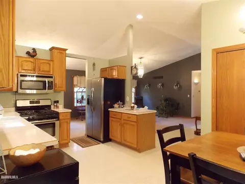 478 Marstonmoor, Davis, IL 61019 photo 3
