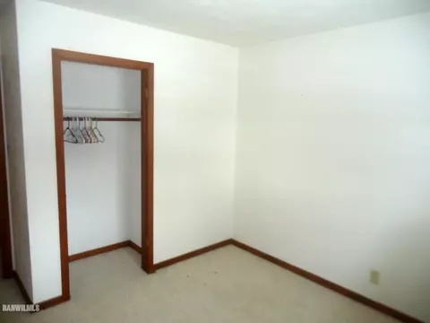 1837 N Ridge Dr, Freeport, IL 61032 photo 18