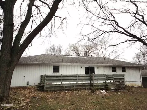 1837 N Ridge Dr, Freeport, IL 61032 photo 24