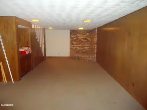 1837 N Ridge Dr, Freeport, IL 61032 photo 12