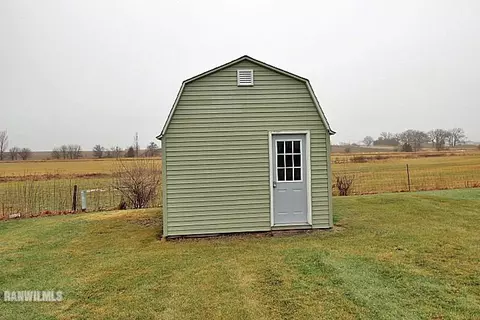 1100 Jay St, Freeport, IL 61032 photo 22