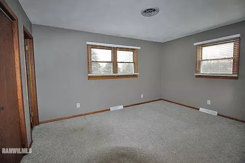 1100 Jay St, Freeport, IL 61032 photo 12