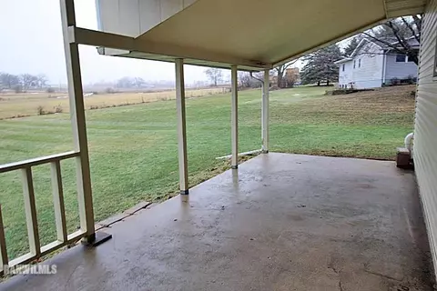 1100 Jay St, Freeport, IL 61032 photo 20