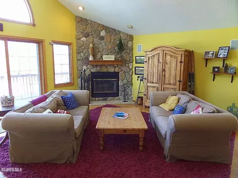 4-98 Beachcomber Ln, Lanark, IL 61046 photo 5