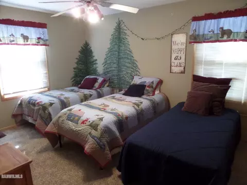 4-98 Beachcomber Ln, Lanark, IL 61046 photo 12