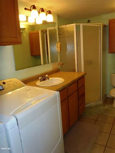 105 N Oak Ave, Forreston, IL 61030 photo 18