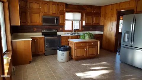 22145 Telegraph Rd, Chadwick, IL 61014 photo 11