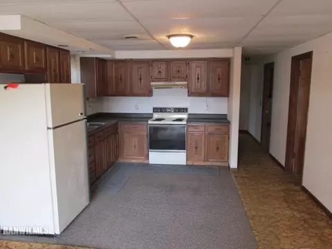 2329 Mallard Dr, Freeport, IL 61032 photo 10