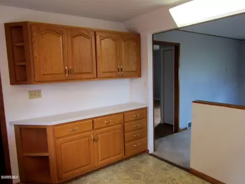 106 Cardinal Ct, Mount Carroll, IL 61053 photo 8