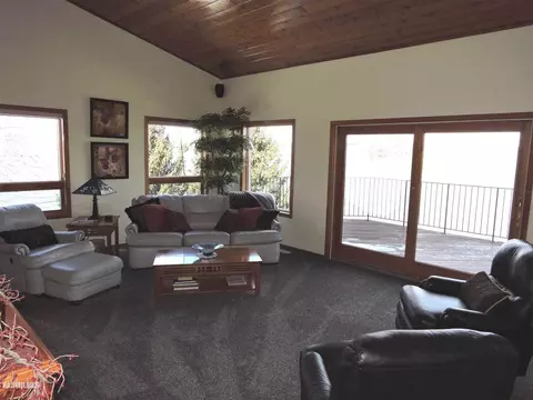 17-142 Edgewater Dr, Lanark, IL 61046 photo 9