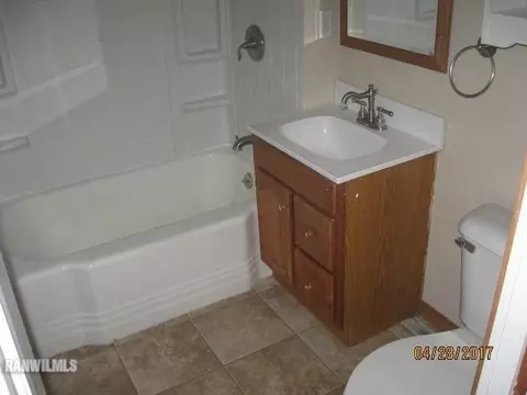 205 E Mason St, Lena, IL 61048 photo 11