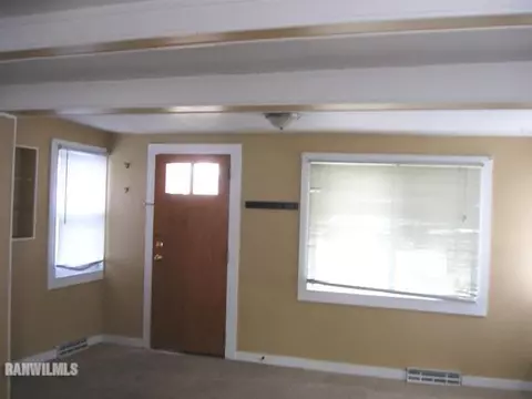 205 E Mason St, Lena, IL 61048 photo 2
