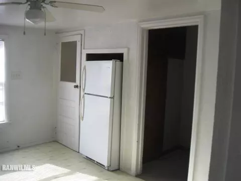 205 E Mason St, Lena, IL 61048 photo 6