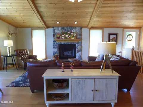 4-104 Beachcomber Ln, Lanark, IL 61046 photo 6
