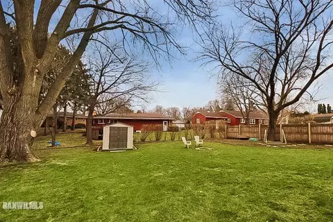 1821 N Ridge Dr, Freeport, IL 61032 photo 24