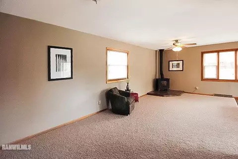 1821 N Ridge Dr, Freeport, IL 61032 photo 16