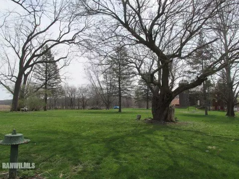 809 S Bolton Rd, Freeport, IL 61032 photo 19
