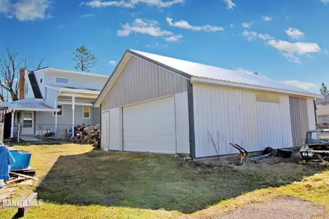 908 S 17th Ave, Freeport, IL 61032 photo 2