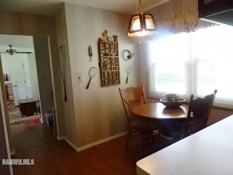 1211 Sullivan Dr, Freeport, IL 61032 photo 14