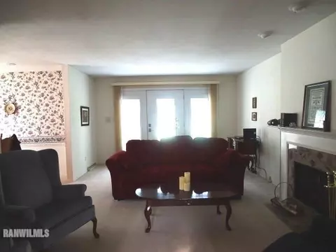1211 Sullivan Dr, Freeport, IL 61032 photo 10