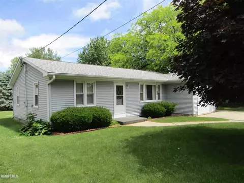 24953 Locust Rd, Lanark, IL 61046 photo 2